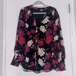 Vince Camuto floral Balloon sleeve blouse